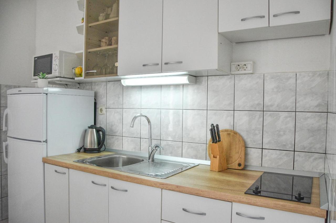 Apartment Sena Bol