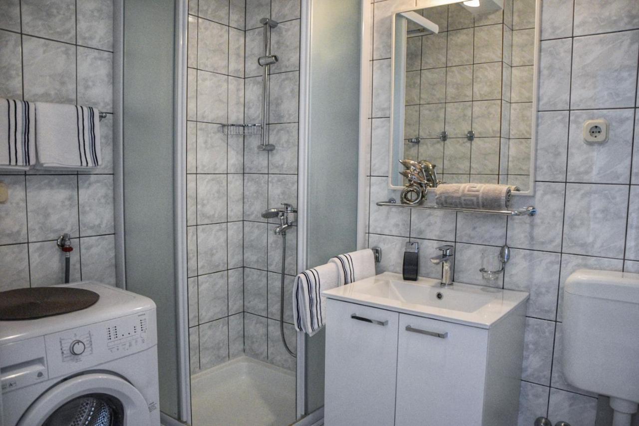 Apartment Sena Bol