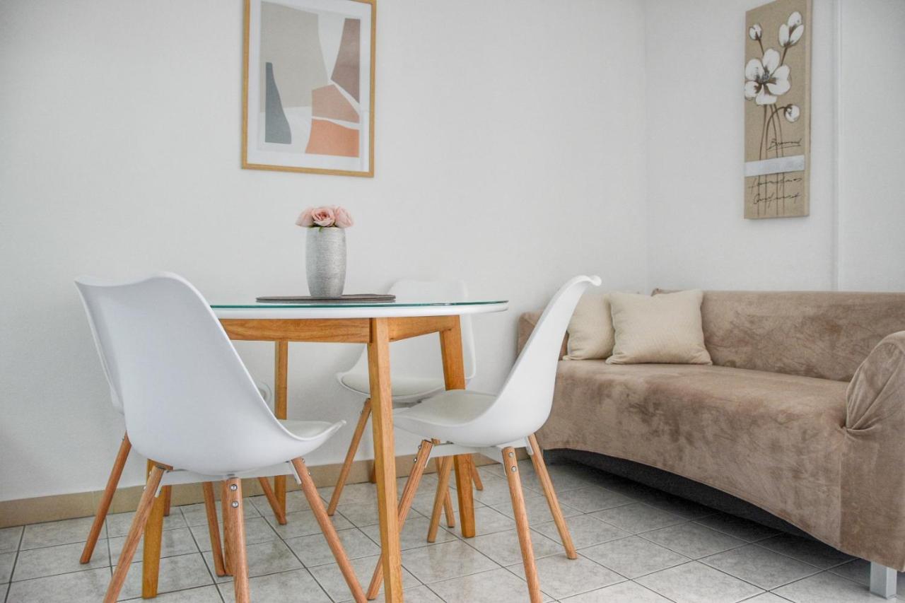 Sena Apartment *